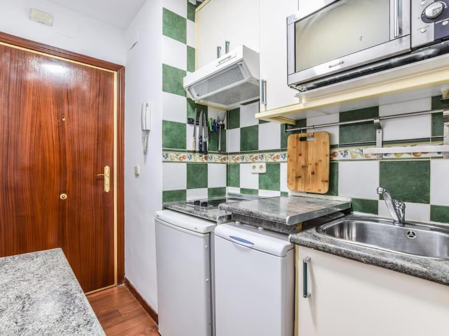 Apartamento Puente De Segovia Apartment Madrid Ngoại thất bức ảnh